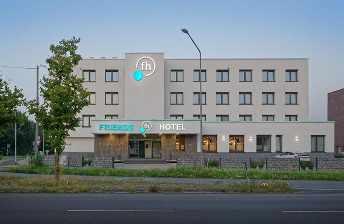 Friends Hotel Duesseldorf-Airport Ratingen Buitenkant foto