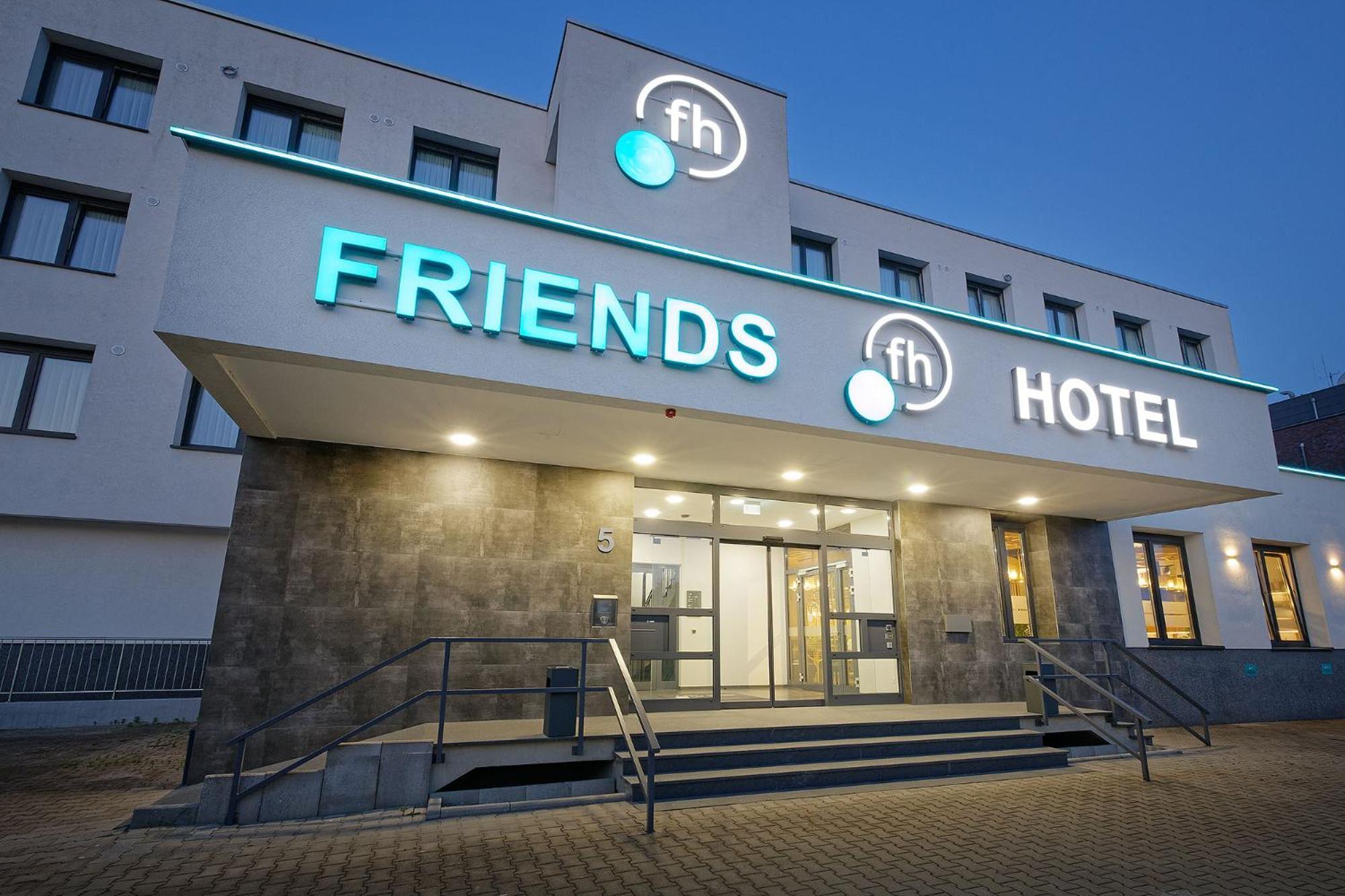 Friends Hotel Duesseldorf-Airport Ratingen Buitenkant foto